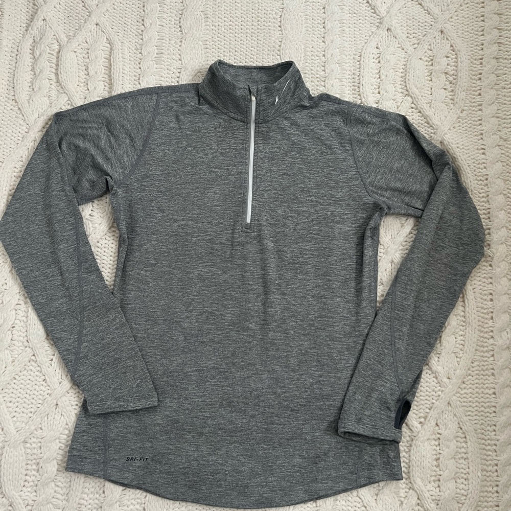 Nike jacket women’s medium